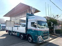 UDトラックスクオンアルミウイング大型（10t）[写真01]
