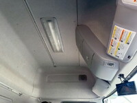 UDトラックスクオンアルミウイング大型（10t）[写真29]