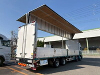 UDトラックスクオンアルミウイング大型（10t）[写真09]