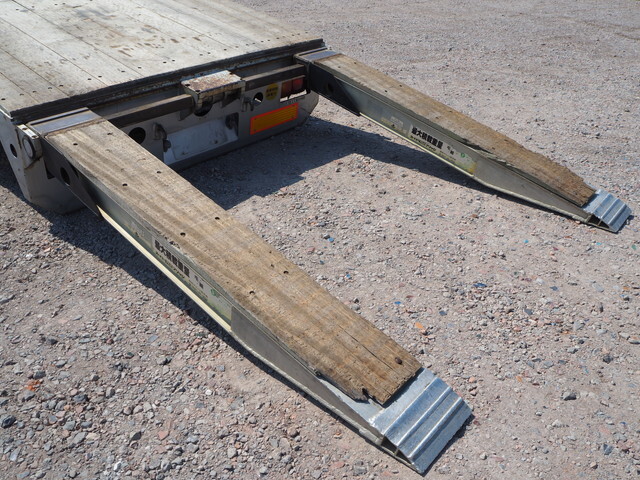 日野レンジャーセルフローダー増トン（6t・8t）[写真13]