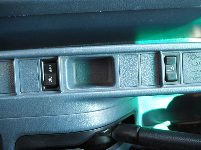 日野レンジャーセルフローダー増トン（6t・8t）[写真35]