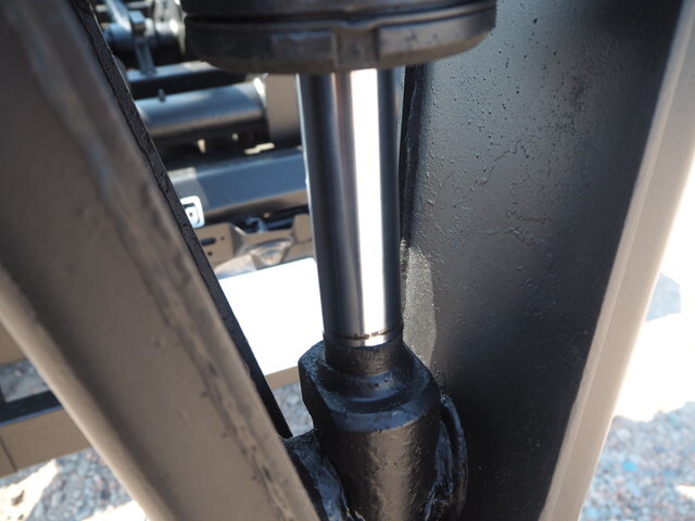 いすゞエルフコンテナ専用車小型（2t・3t）[写真10]