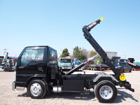 いすゞエルフコンテナ専用車小型（2t・3t）[写真17]