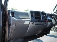 いすゞエルフコンテナ専用車小型（2t・3t）[写真32]