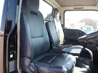 いすゞエルフコンテナ専用車小型（2t・3t）[写真34]