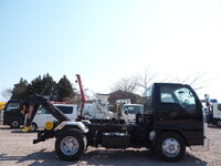 いすゞエルフコンテナ専用車小型（2t・3t）[写真08]