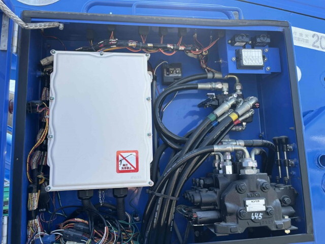 日野デュトロ高所作業車小型（2t・3t）[写真24]