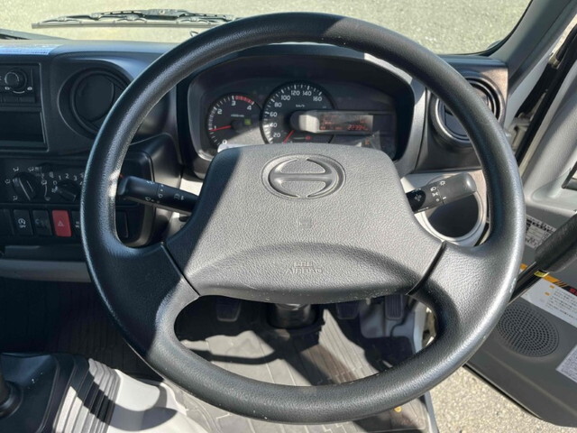 日野デュトロ高所作業車小型（2t・3t）[写真35]