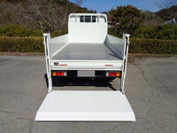 三菱ふそうキャンター平ボディ小型（2t・3t）[写真13]