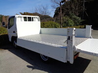 三菱ふそうキャンター平ボディ小型（2t・3t）[写真14]