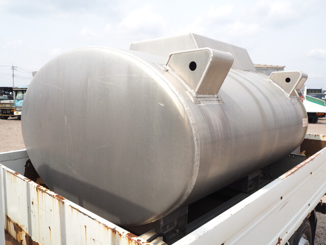 マツダタイタンタンク車（タンクローリー）小型（2t・3t）[写真25]