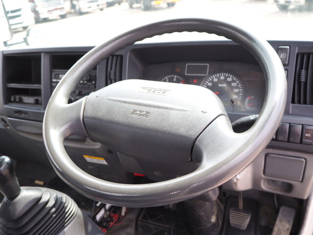 マツダタイタンタンク車（タンクローリー）小型（2t・3t）[写真35]