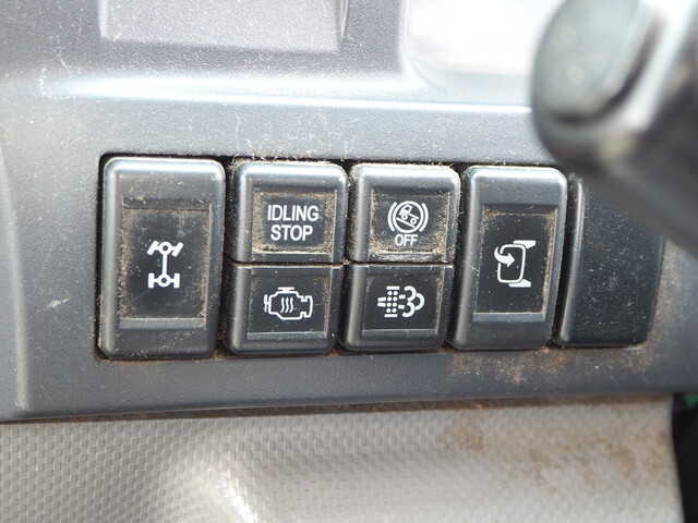 マツダタイタンタンク車（タンクローリー）小型（2t・3t）[写真38]