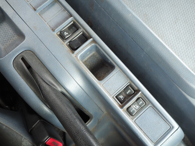 日野レンジャーセーフティクレーン4段中型（4t）[写真36]