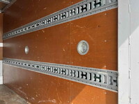 三菱ふそうキャンターアルミバン小型（2t・3t）[写真14]