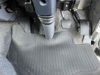 三菱ふそうキャンターアルミバン小型（2t・3t）[写真37]