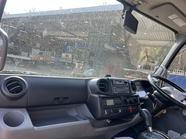 トヨタダイナ冷凍車（冷蔵車）小型（2t・3t）[写真11]