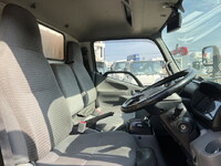 トヨタダイナ冷凍車（冷蔵車）小型（2t・3t）[写真06]