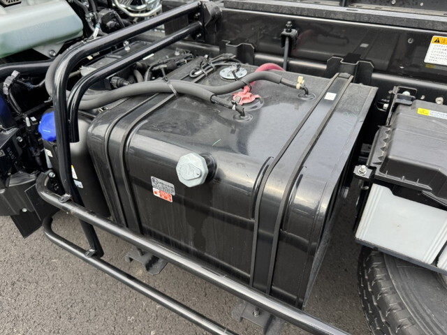 いすゞフォワードダンプ中型（4t）[写真29]