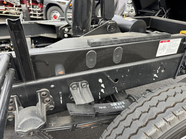 いすゞフォワードダンプ中型（4t）[写真32]