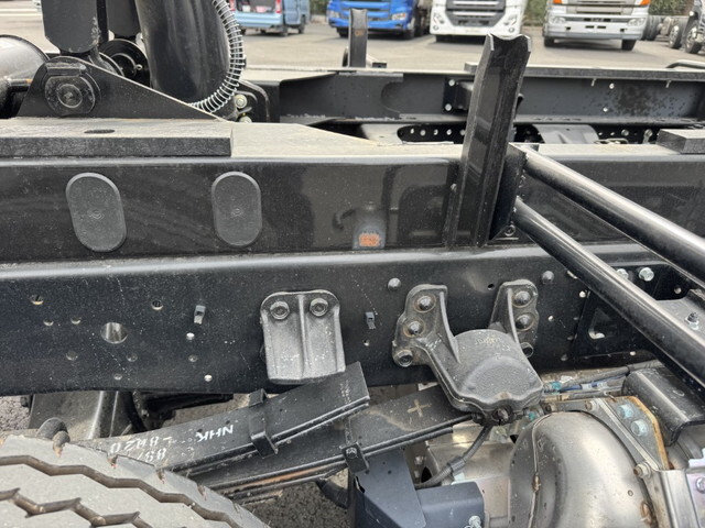 いすゞフォワードダンプ中型（4t）[写真34]