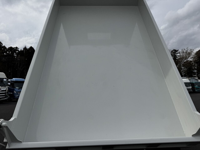 いすゞフォワードダンプ中型（4t）[写真08]