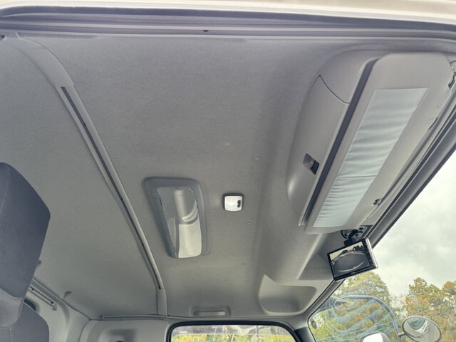 いすゞフォワードアルミウイング中型（4t）[写真16]