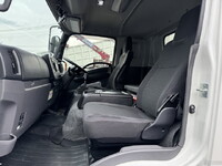 いすゞフォワードアルミウイング中型（4t）[写真27]