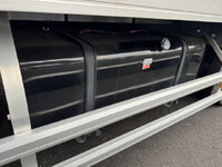 いすゞフォワードアルミウイング中型（4t）[写真35]