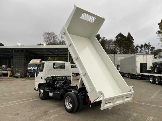 いすゞエルフダンプ小型（2t・3t）[写真29]