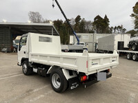 いすゞエルフダンプ小型（2t・3t）[写真05]