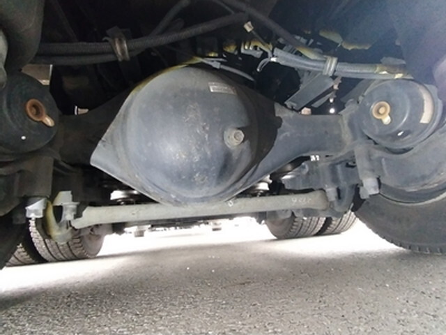 いすゞギガアルミブロック大型（10t）[写真15]