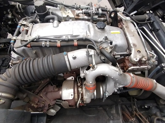 いすゞギガアルミブロック大型（10t）[写真19]