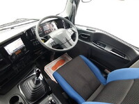 いすゞギガアルミブロック大型（10t）[写真27]