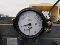 UDトラックスクオンダンプ大型（10t）[写真14]