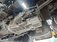 UDトラックスクオンダンプ大型（10t）[写真19]