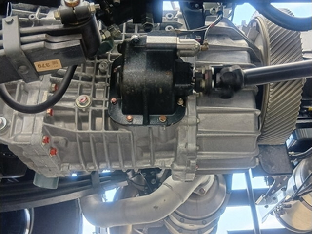 日野プロフィアダンプ大型（10t）[写真15]