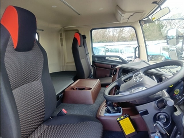 日野プロフィアダンプ大型（10t）[写真22]