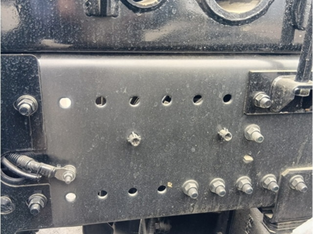 日野プロフィアダンプ大型（10t）[写真09]