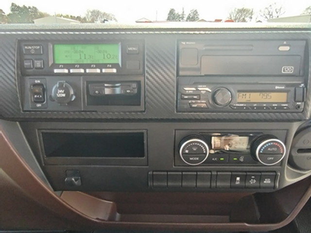 日野レンジャー冷凍車（冷蔵車）中型（4t）[写真28]