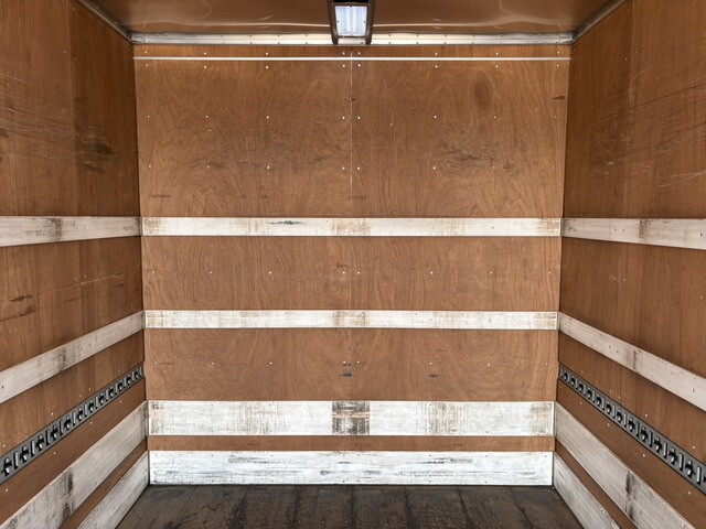 日野レンジャーアルミバン中型（4t）[写真15]