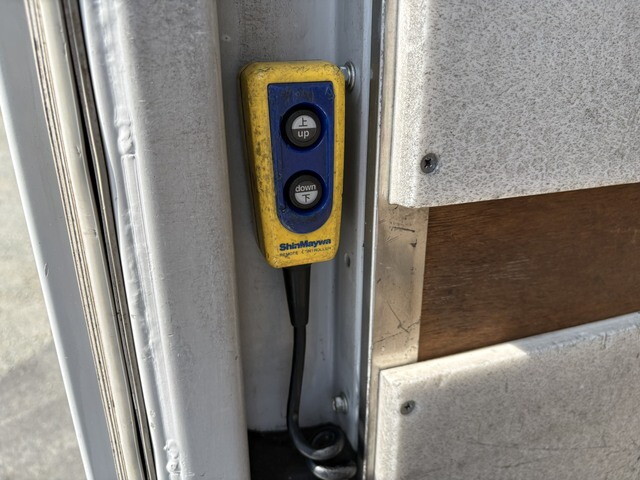 日野レンジャーアルミバン中型（4t）[写真17]