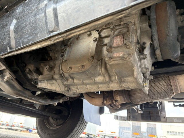 日野レンジャーアルミバン中型（4t）[写真23]