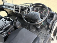 日野レンジャーアルミバン中型（4t）[写真33]