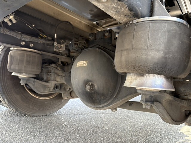 いすゞフォワード保冷バン中型（4t）[写真26]