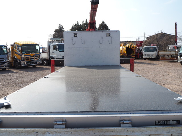 三菱ふそうファイタークレーン4段増トン（6t・8t）[写真19]