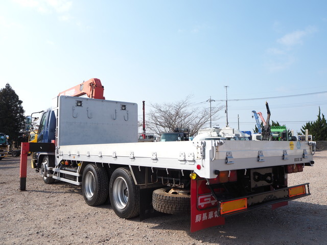 三菱ふそうファイタークレーン4段増トン（6t・8t）[写真02]