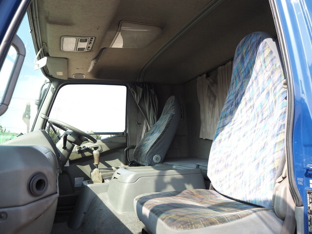 三菱ふそうファイタークレーン4段増トン（6t・8t）[写真32]