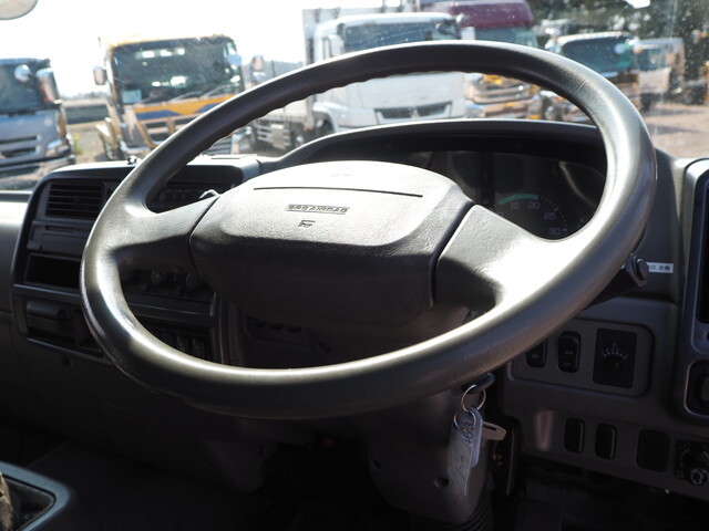 三菱ふそうファイタークレーン4段増トン（6t・8t）[写真36]