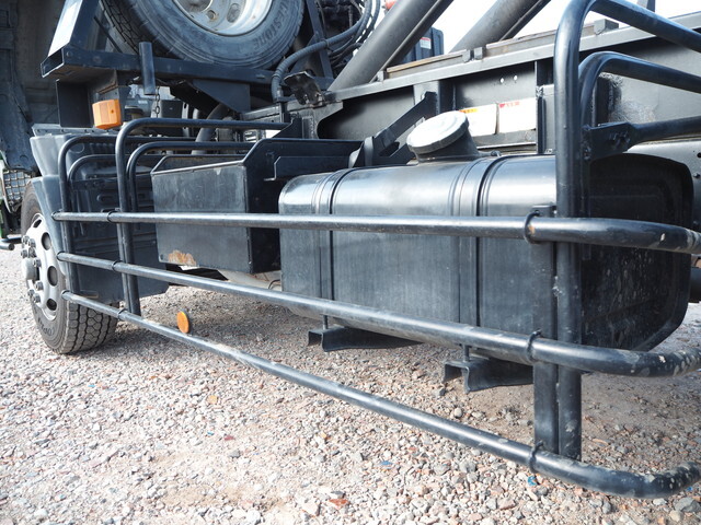 日野レンジャーコンテナ専用車増トン（6t・8t）[写真25]